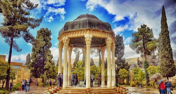 Hafiziyah (tomba di Hafez)